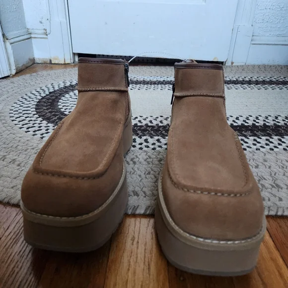 UGG Cityfunc Ultra Mini Boot - Picture 2 of 11